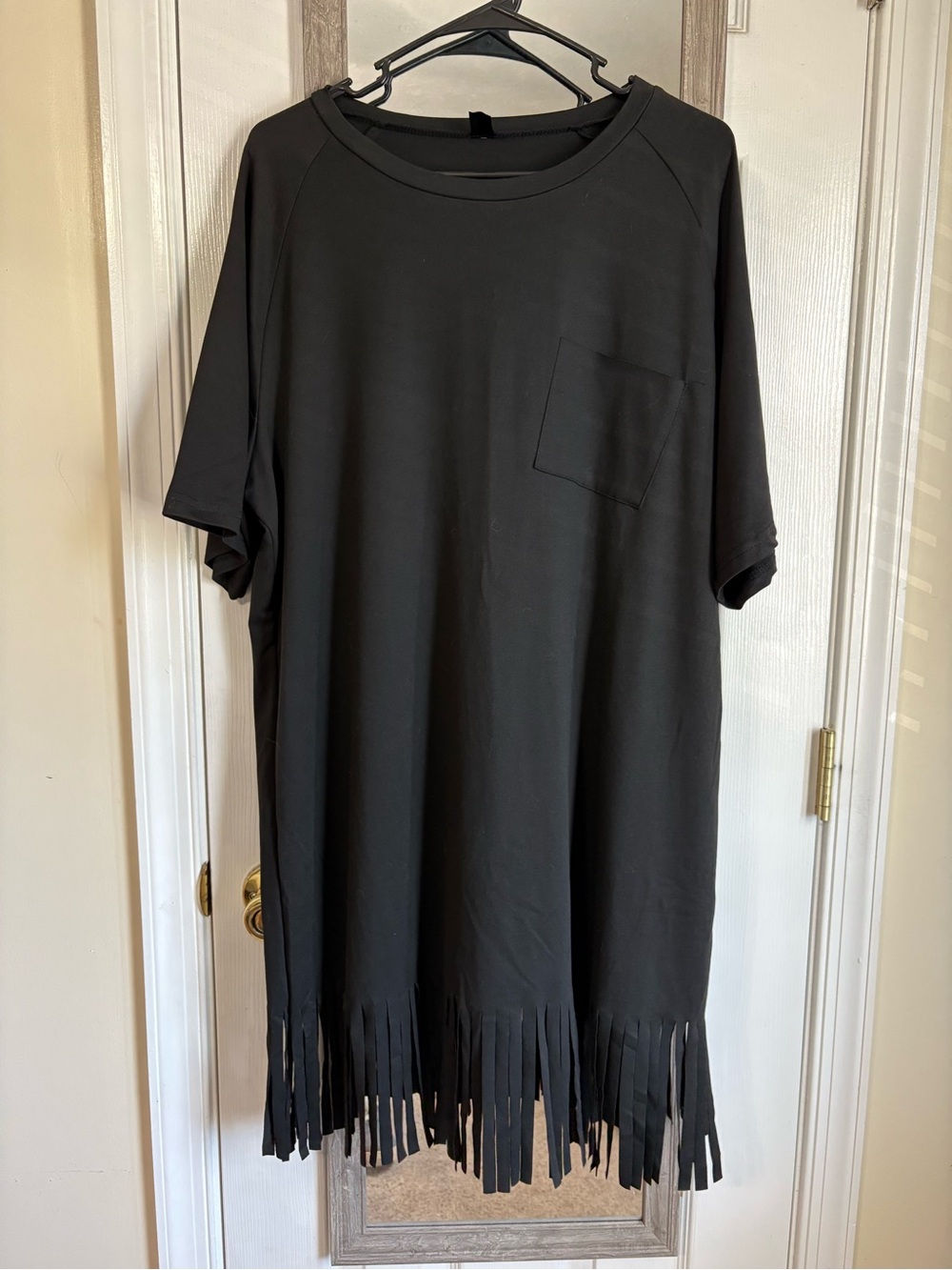 SHEIN Black Short Sleeve Fringe-Hem Pocket Mini Dress